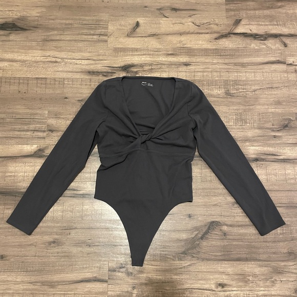 aerie Tops - Aerie women’s size XL Twist Top Bodysuit - Charcoal Gray